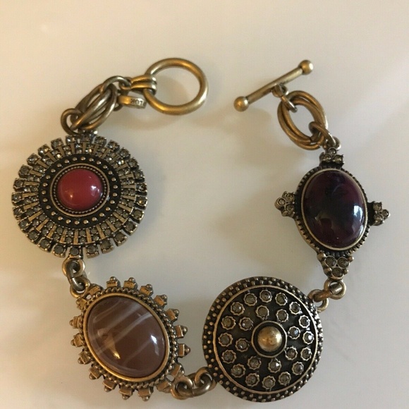 LOFT Jewelry - ANN TAYLOR LOFT TOGGLE BRACELET